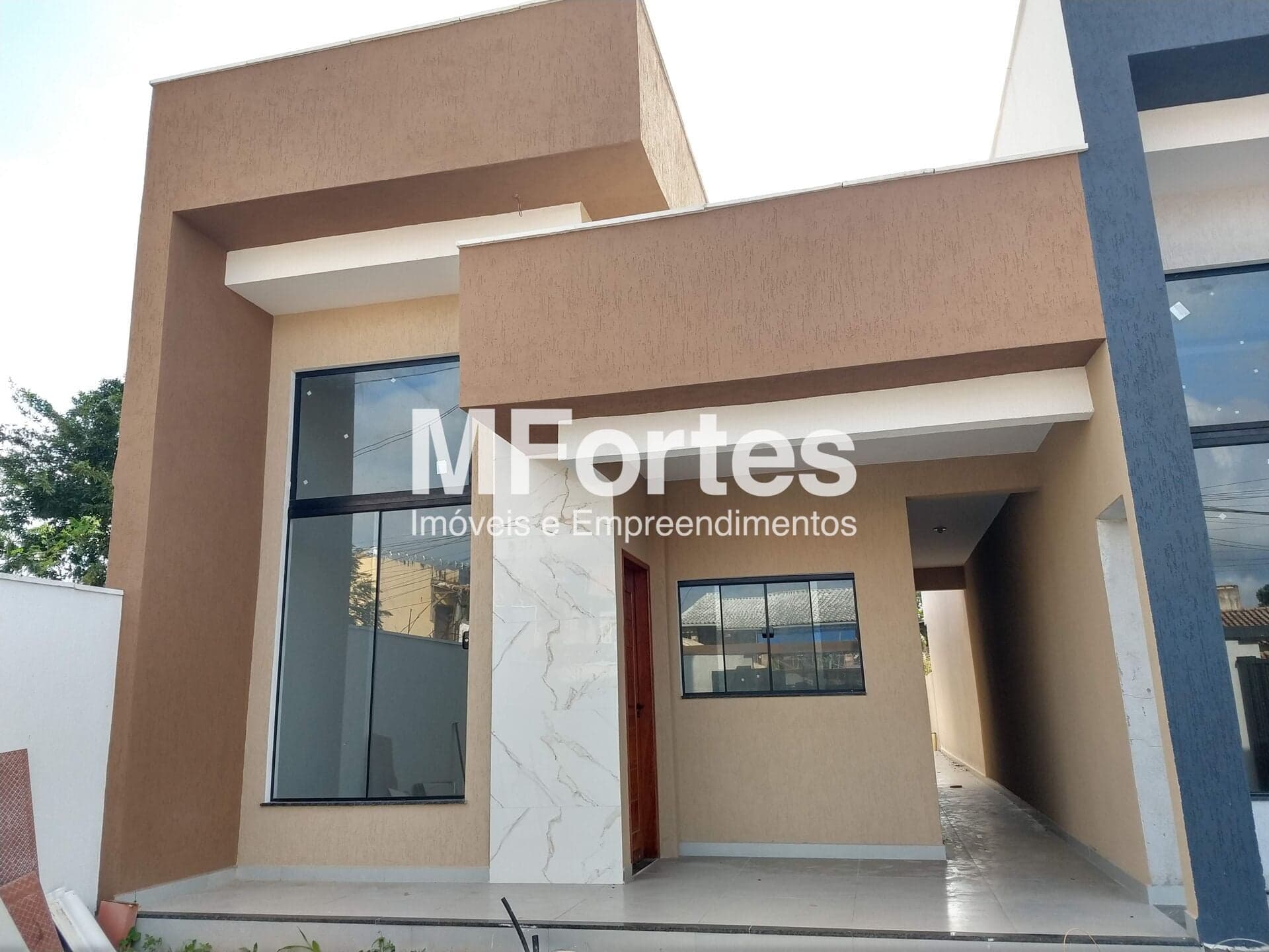 Casa com 3 quartos, 1 suíte, à venda, com 81 m² no bairro Mumbuca - Maricá