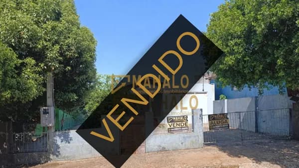 Casa de Madeira à venda- Três de Maio-RS