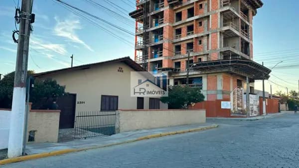 Casa em Balneário Piçarras - Centro