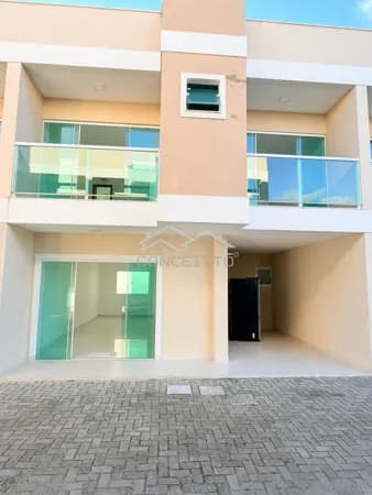 Casa em Lauro de Freitas - BURAQUINHO