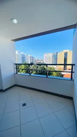 Oportunidade - Apartamento 2/4 no Condomínio Jardim Aeroporto
