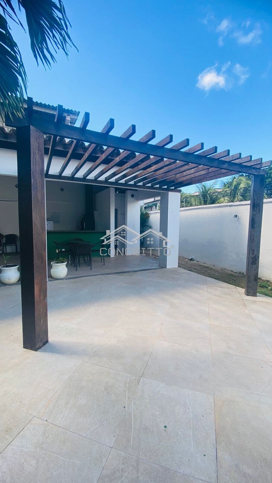 Apartamento 2 Quartos (1 Suíte) / Recreio de Ipitanga