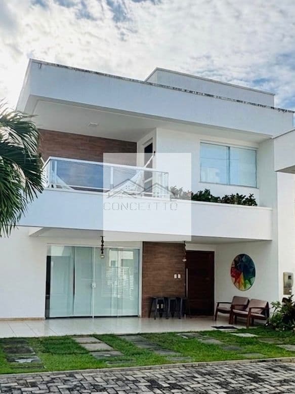 CASA MODERNA E ESPAÇOSA EM BURAQUINHO - FOZ DO JOANES