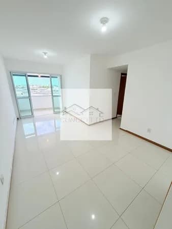 Apartamento em Lauro de Freitas - Recreio Ipitanga