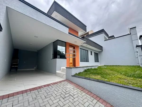 Casa em São José dos Pinhais - São Domingos
