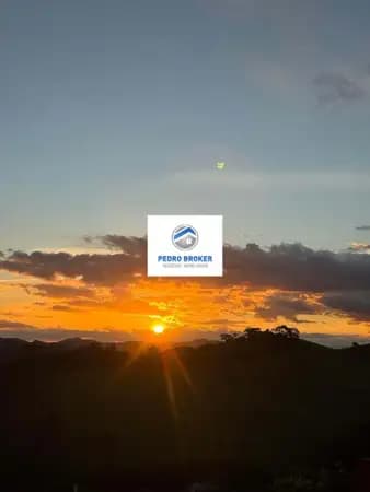 Só agora em Teixeiras/MG, um por do sol único, com condições super facilicitadas!