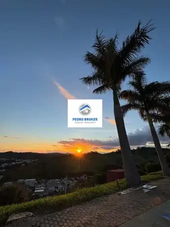Só R$10.000,00 de sinal + pequenas prestações, um por do sol único, com condições super facilicitadas!