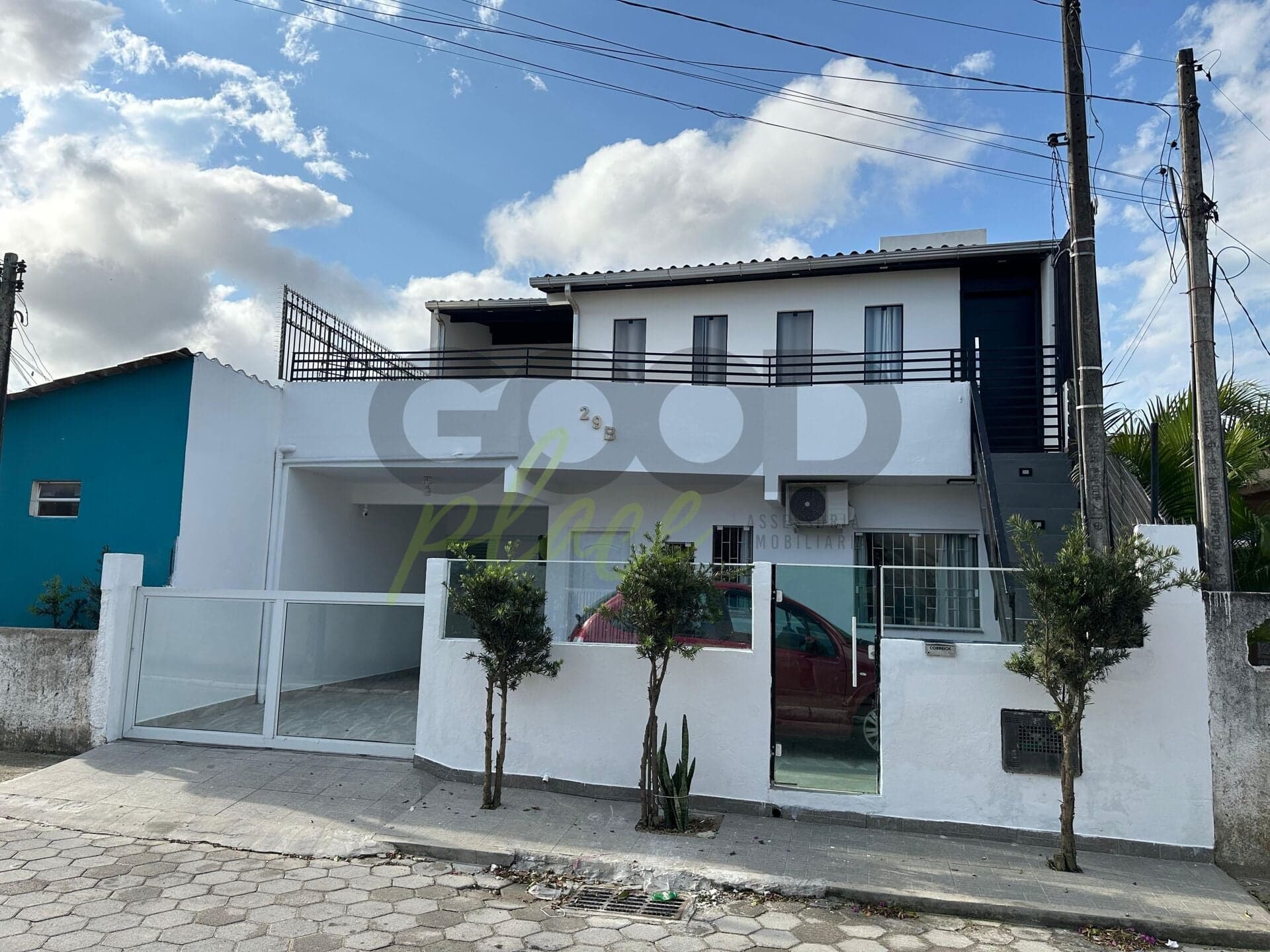 CASA À VENDA NO RIO VERMELHO – FLORIANÓPOLIS/SC