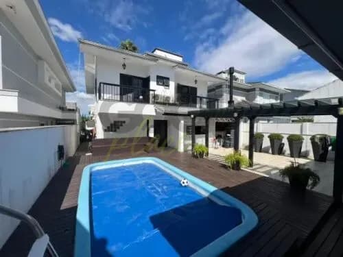 Casa em Palhoça - Pedra Branca