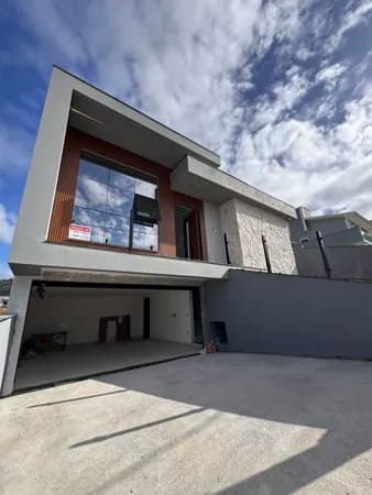 LINDA CASA - Próximo ao pagani e P. Branca