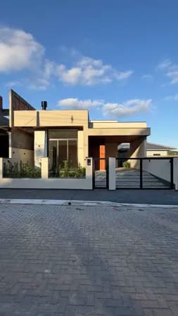 Casa em São José - Forquilhas