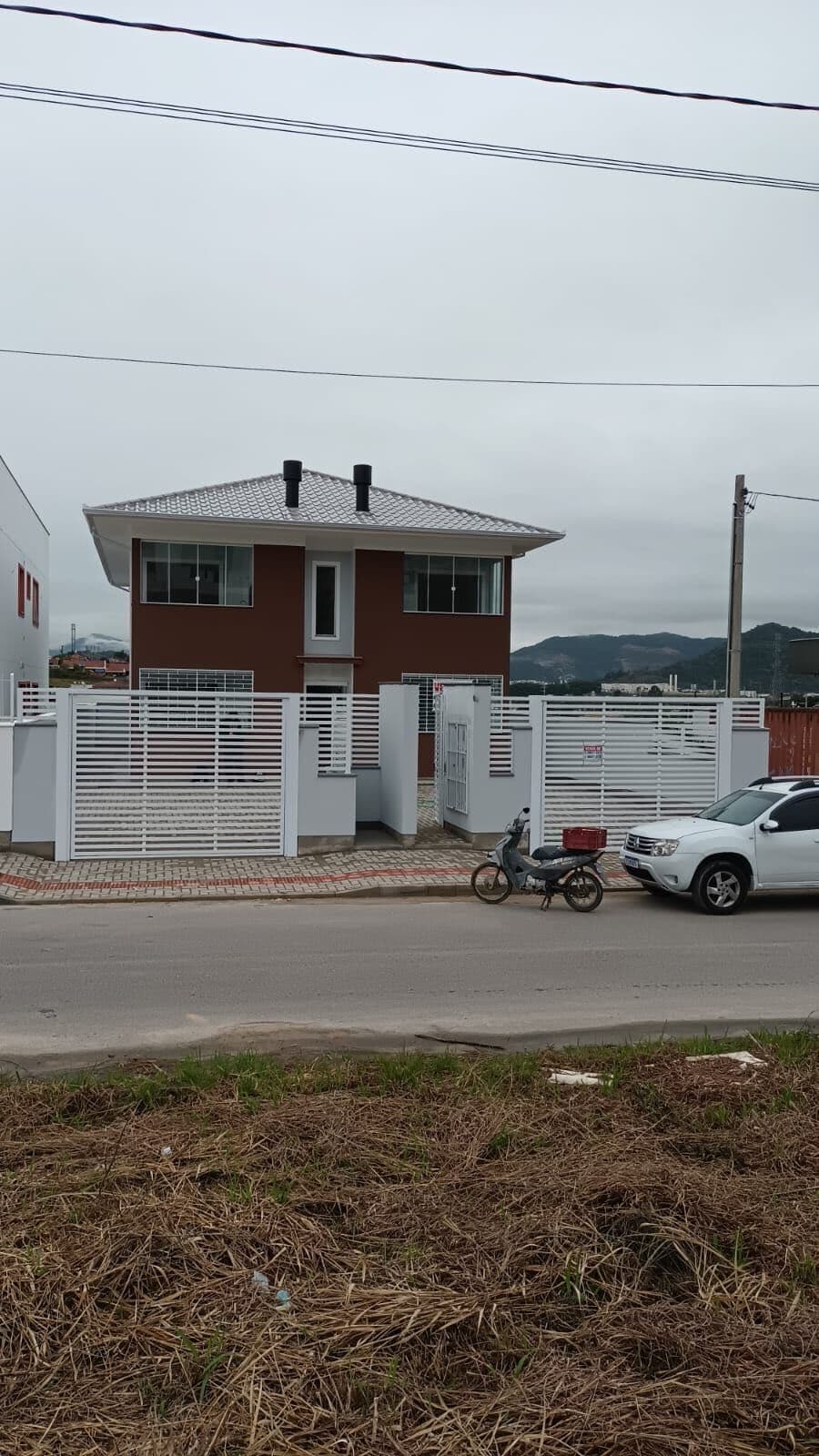 Apartamento de 2 Dormitórios com Suíte e Sacada com Churrasqueira à Venda no Bairro São Sebastião – Palhoça/SC