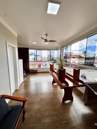 residencial misto - casa e salas comerciais