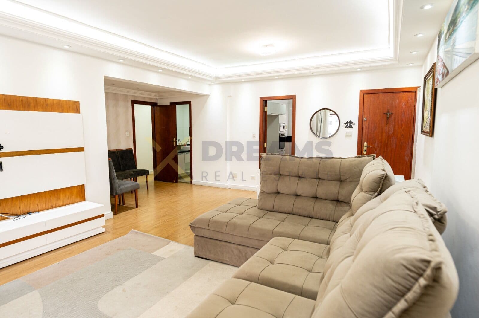 Apartamento de 4 Dormitórios para Venda no Gonzaga, Santos/SP
