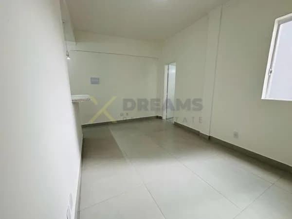 Apartamento Sala Living na Quadra da Praia do Embaré em Santo/SP