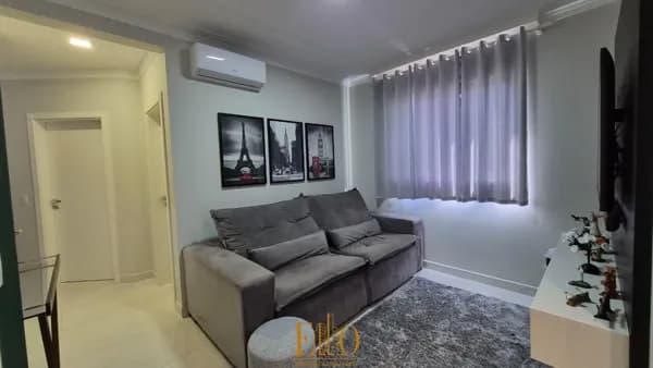 Apartamento mobiliado, 2 suítes, 2 vagas no Residencial Soberano | Meia Praia | Itapema