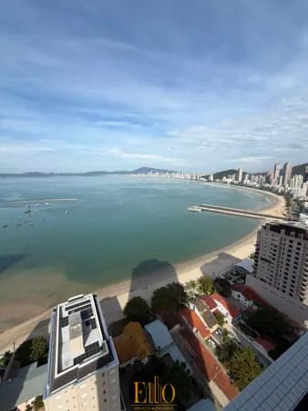 Edifício Number One, alto padrão com uma vista incrível pro MAR e pra futura Marina. Canto da praia em Itapema / SC