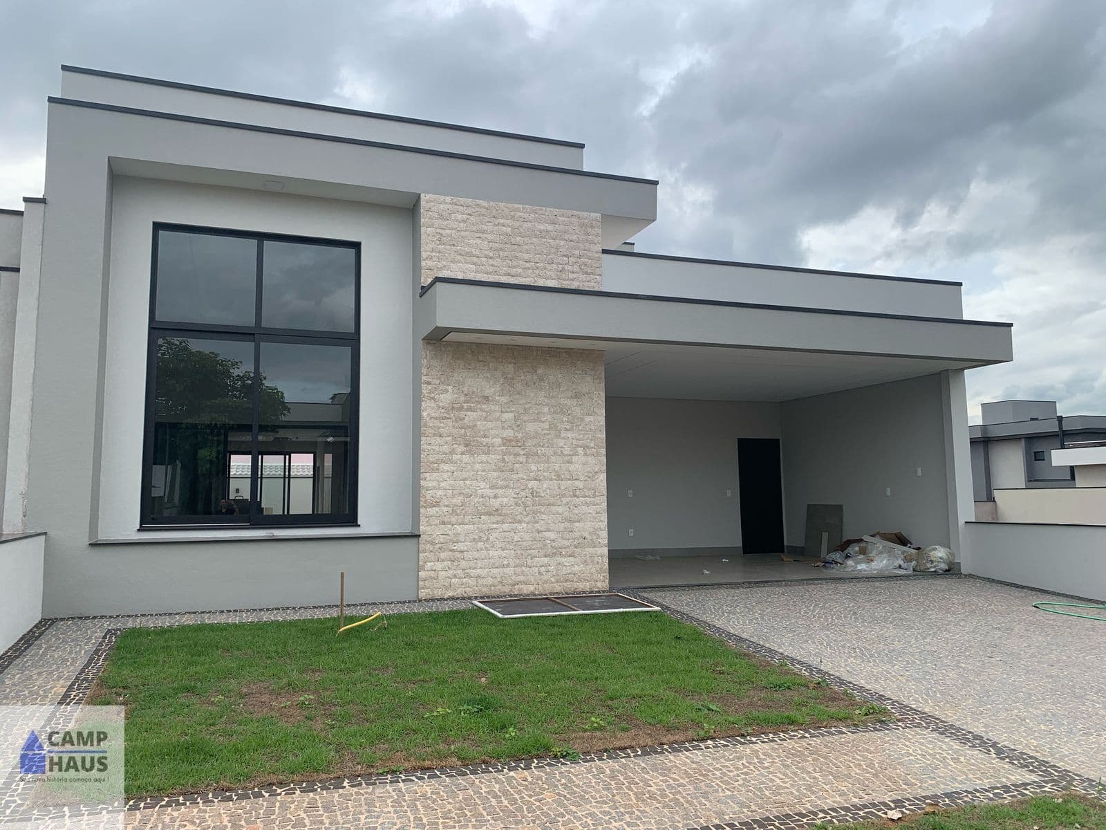 Casa Alto Padrão em condomínio em Paulínia/SP