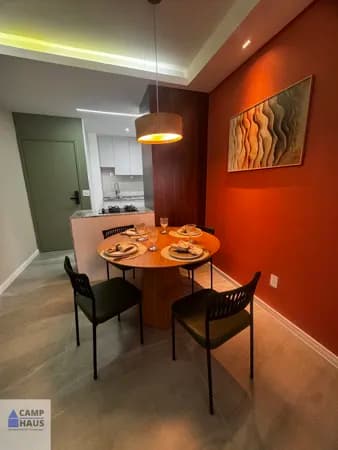 Apartamento Mobiliado e Decorado de 2 Dormitórios no Coração do Cambuí – Edifício Carla Cristina