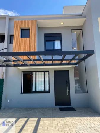 Casa Vila em condomínio fechado - com 3 suítes, lavabo e 2 vagas