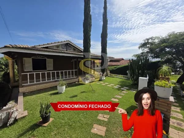 Casa à venda por R$ 1.900.000 - Condomínio Alpes D'ouro - Bom Jesus dos Perdões/SP