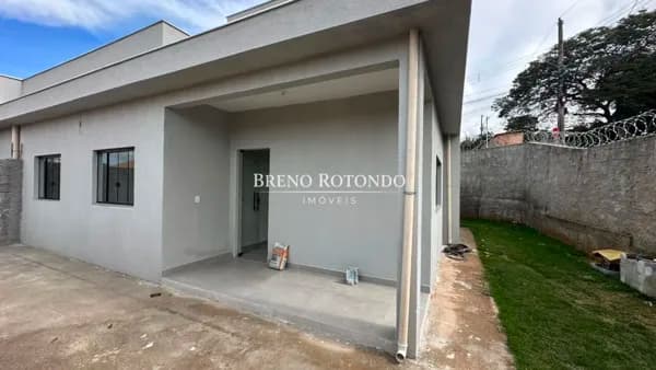 Casa 03 quartos á venda no bairro Pousada das Rosas