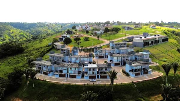 Casa Chalé á Venda Condomínio Montelier-Bananeiras