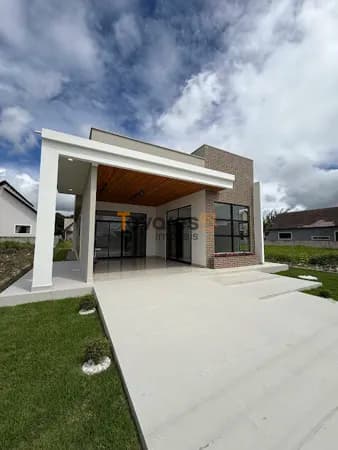 Casa Padrão Condomínio Monte das Cerejeiras-Bananeiras