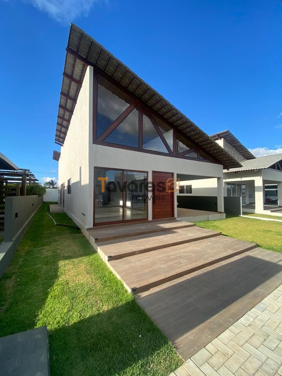 Casa á venda no Condomínio Monte das Cerejeiras-Bananeiras