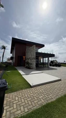 Casa á Venda no Condomínio Alteza Condo Resort