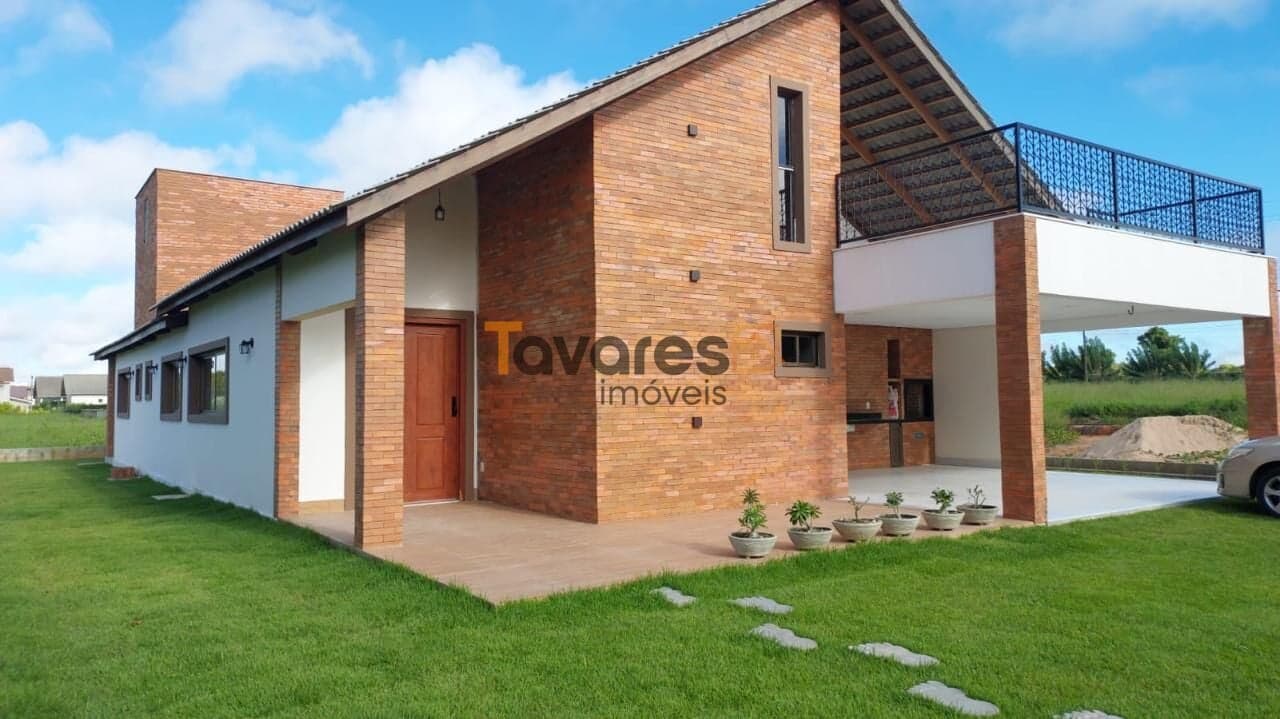 Casa com 4 Suítes no Sonhos da Serra