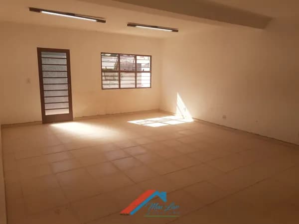 Bela sala comercial em excelente localização