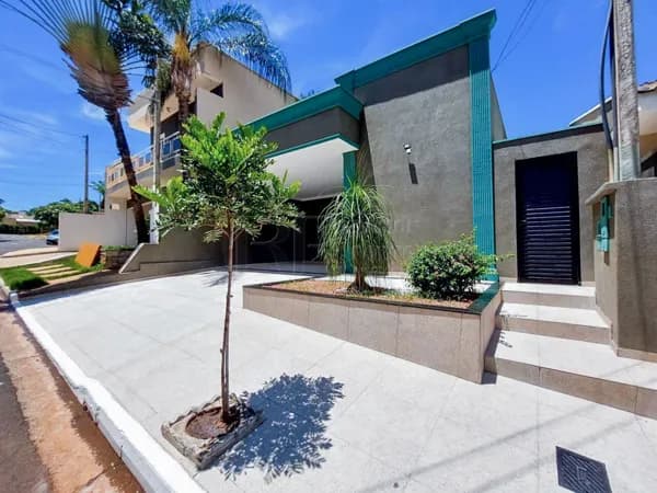 Casa para venda com 3 quartos no Condomínio Amazonas, São José do Rio Preto.