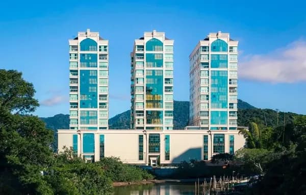 Apartamento no centro de Itapema, pronto para morar.