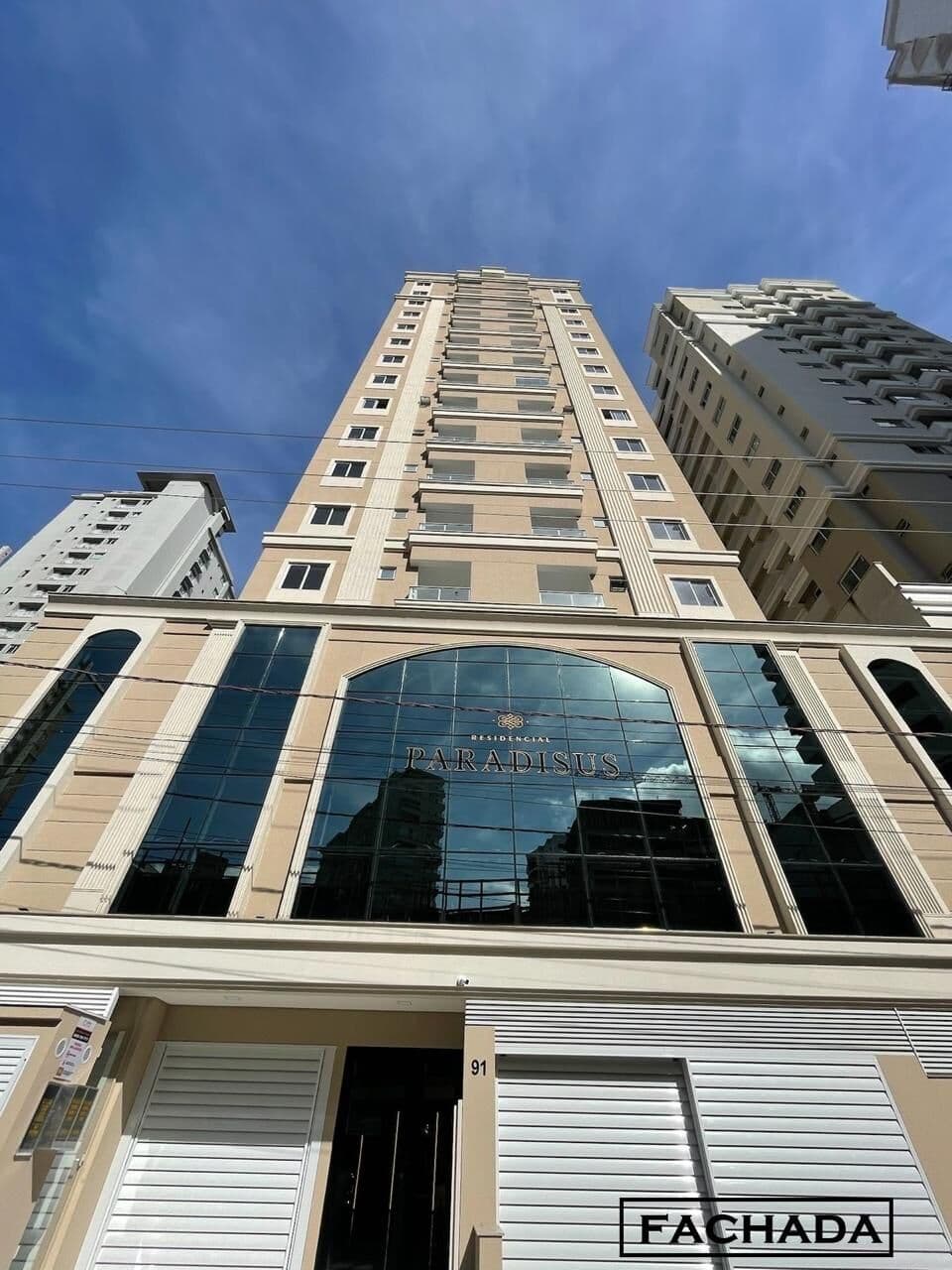 Excelente apartamento, em Itapema.