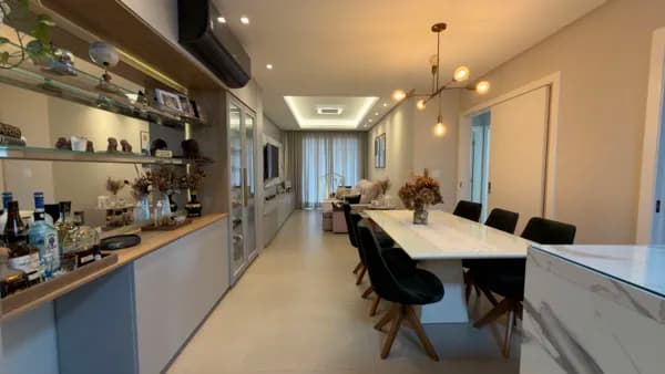 Apartamento Alto Padrão | Bairro Campinas — São José/SC