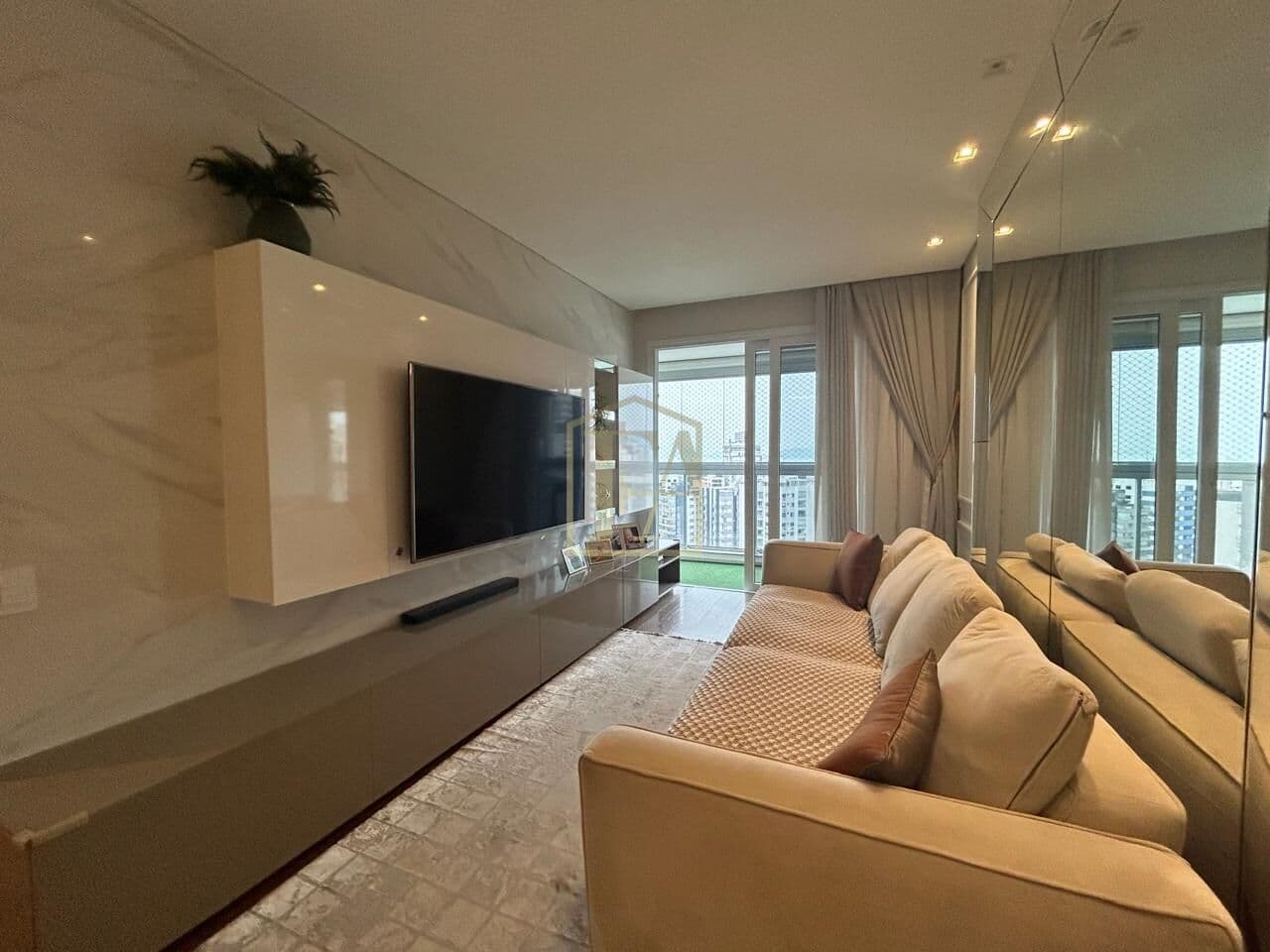 APARTAMENTO 2 QUARTOS -1 VAGA - 74M2 - LOCALIZADO AO LADO DO PARQUE DA LUZ