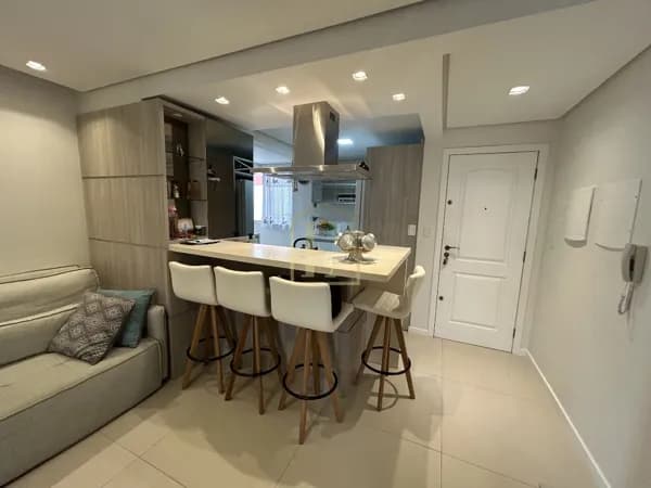 APARTAMENTO 90M - 3Q SENDO 1 SUITE - 1VG - ESTREITO - FLORIANÓPOLIS