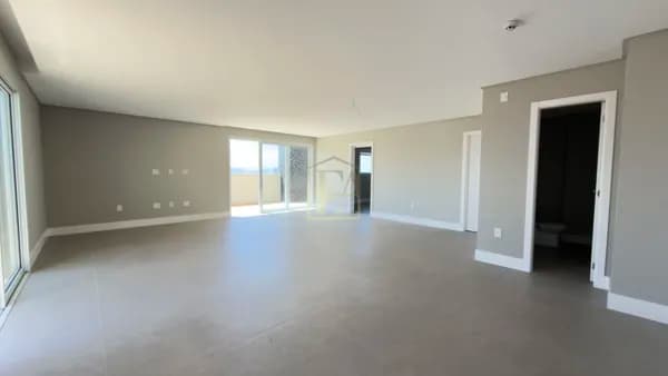 COBERTURA PLANA -3 SUITES - ESTAR ÍNTIMO E VARANDA - 4 VAGAS