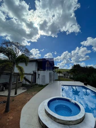 Casa de Condomínio em Bragança Paulista - Condomínio Jardim das Palmeiras