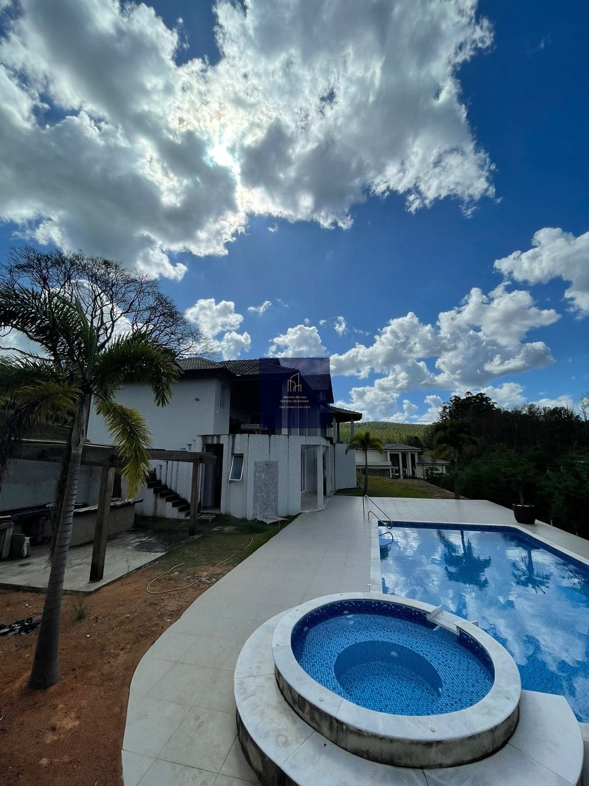 Casa de Condomínio em Bragança Paulista - Condomínio Jardim das Palmeiras