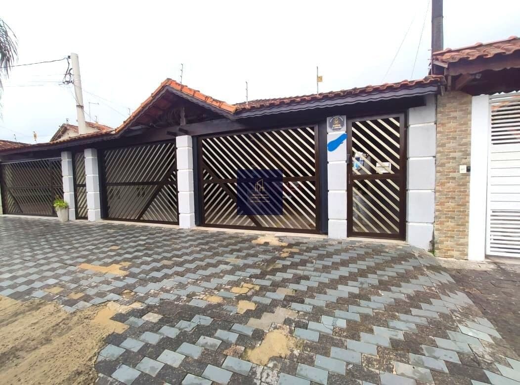 Casa de Condomínio em Praia Grande - Jardim Imperador