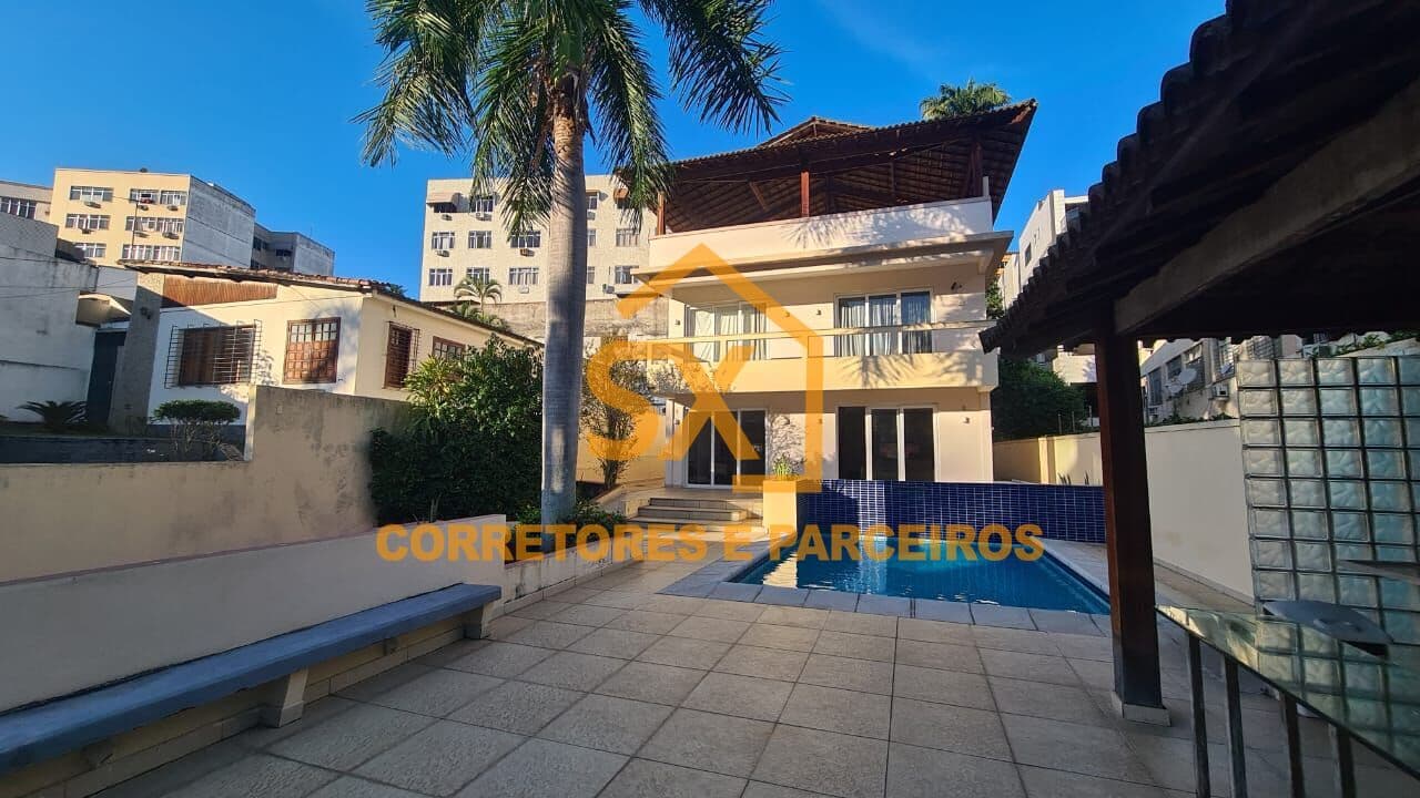 Casa Alto Padrão em Jardim Guanabara, Rio de Janeiro/RJ