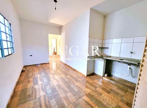 Casa à venda no bairro Segismundo Pereira em Uberlândia/MG