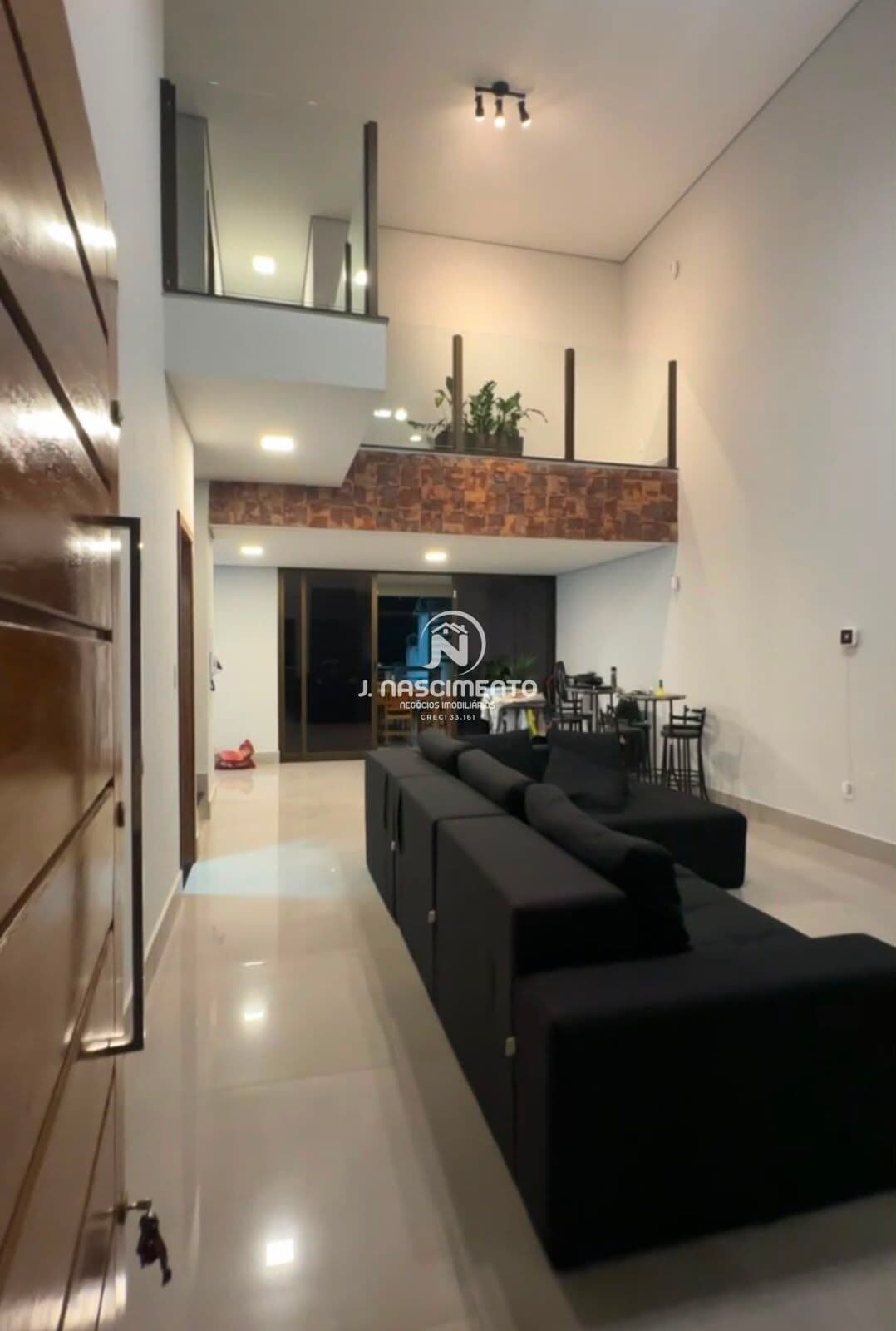 Casa de alto padrão com 03 suítes á venda no bairro Tropical em Contagem-MG