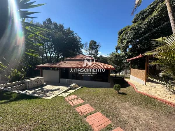 Chácara a venda no bairro Estâncias Imperiais em Contagem-MG