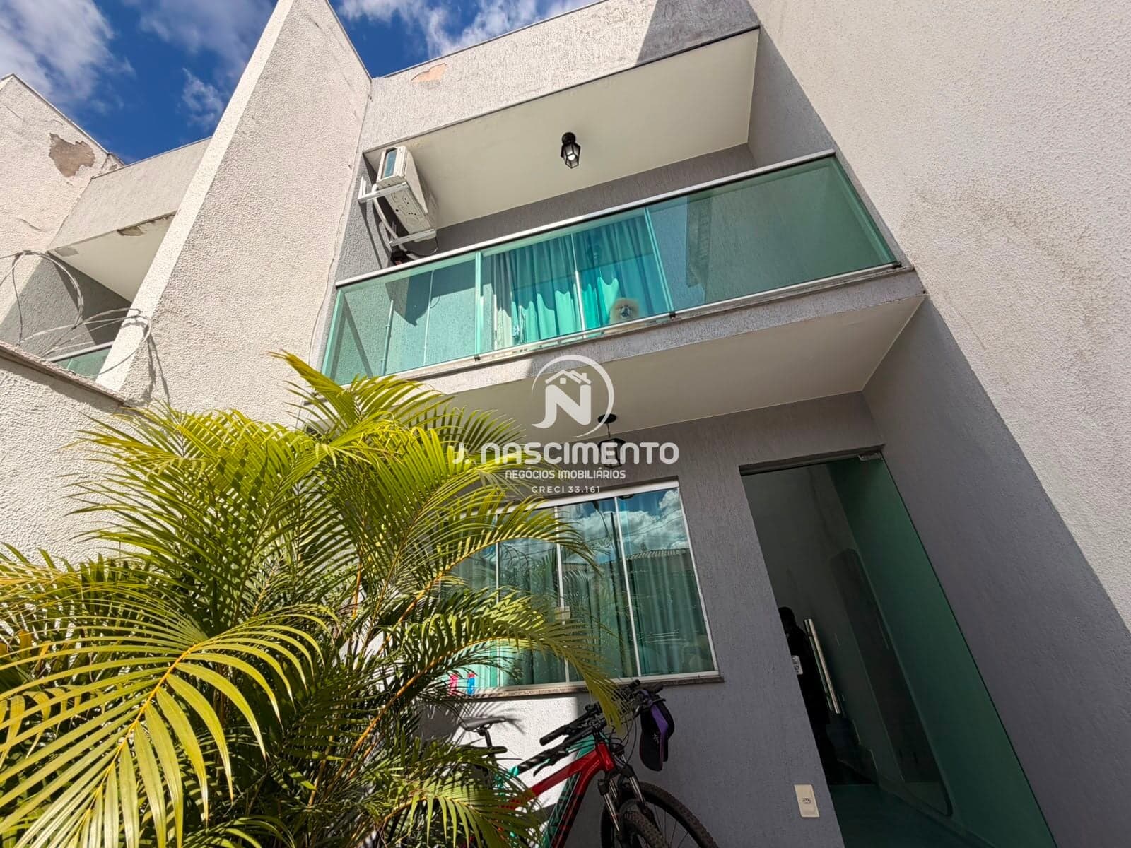 Casa Geminada á venda no bairro Santa Helena - Contagem-MG