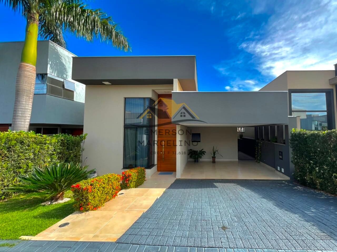 VENDO Casa Térrea com 2 Suítes e Gourmet Separado no Parque Tauá