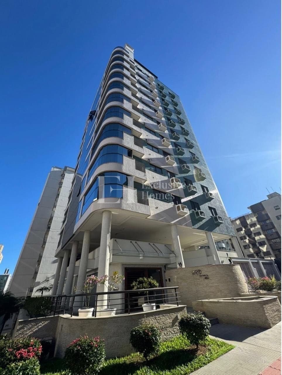 Apartamento LOCAÇÃO próximo da praça do Congresso em Criciúma