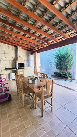 CASA À VENDA NO BAIRRO JARDIM AMÉRICA, UBERLÂNDIA MG